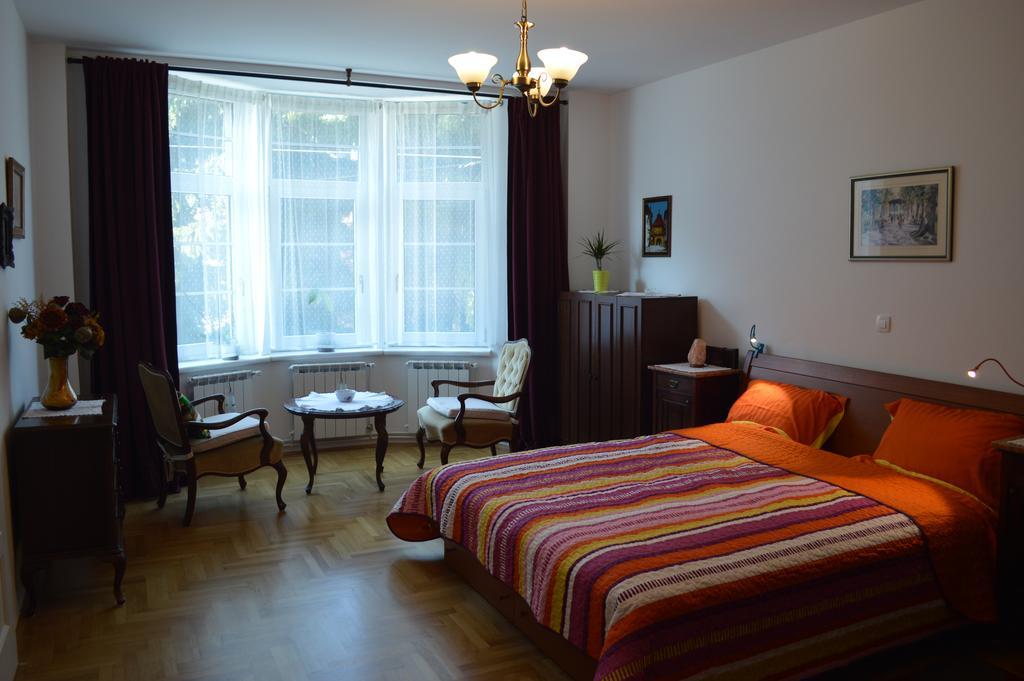 Aha Apartment Zagreb Buitenkant foto