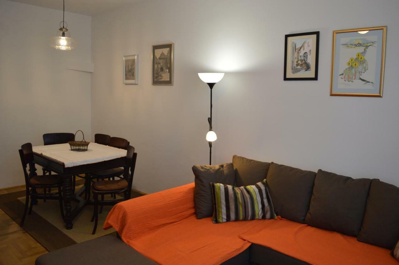 Aha Apartment Zagreb Buitenkant foto